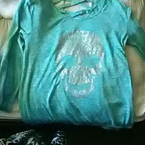 Long sleeve shirt